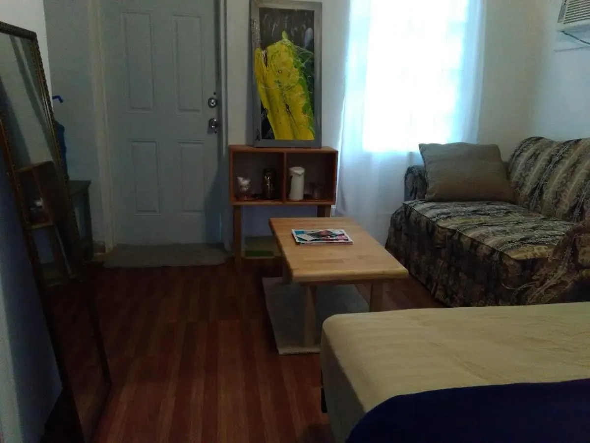Guest house The Beach And The Birds Hotel Nassau Bahamas
